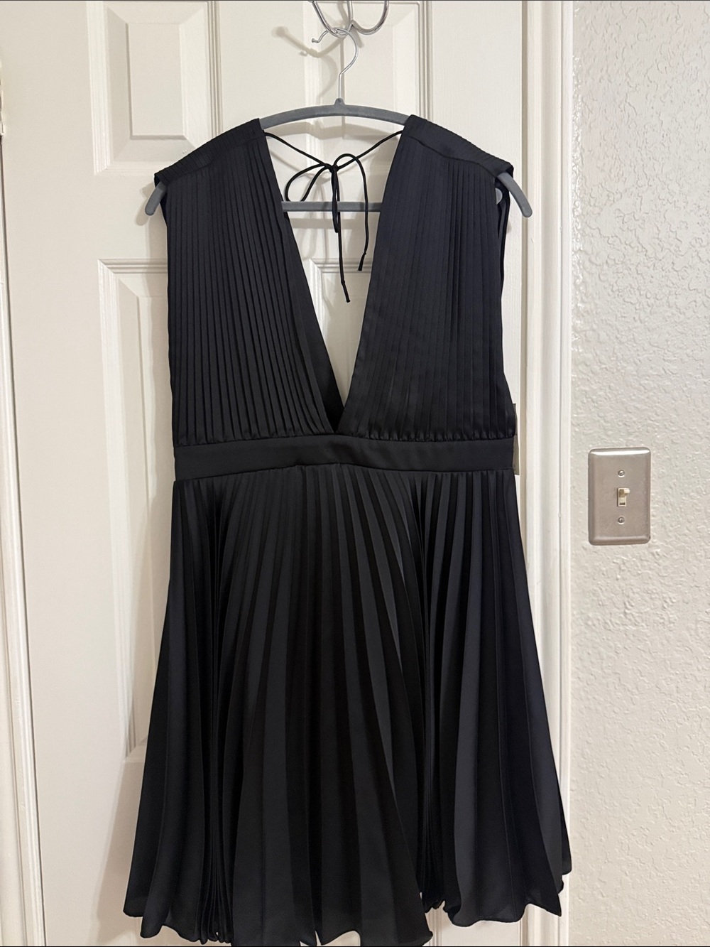 Black Pleated V-Neck Women's Dress